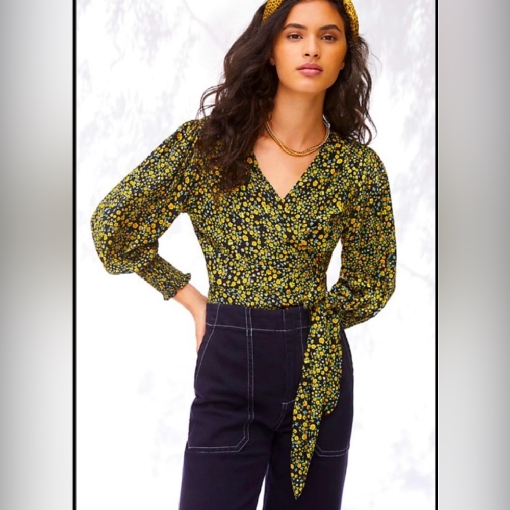 Anthropologie Faithfull The Brand Black, Pattern Print Floral V-Neck Crop Top 6
